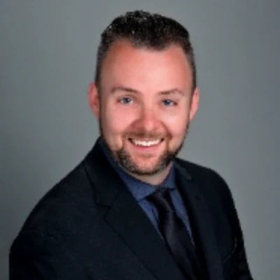 The Ozarker Lodge Selects Travel Outlook to Enhance Guest Communications and Drive Reservation Performance 1 Christopher Patrick